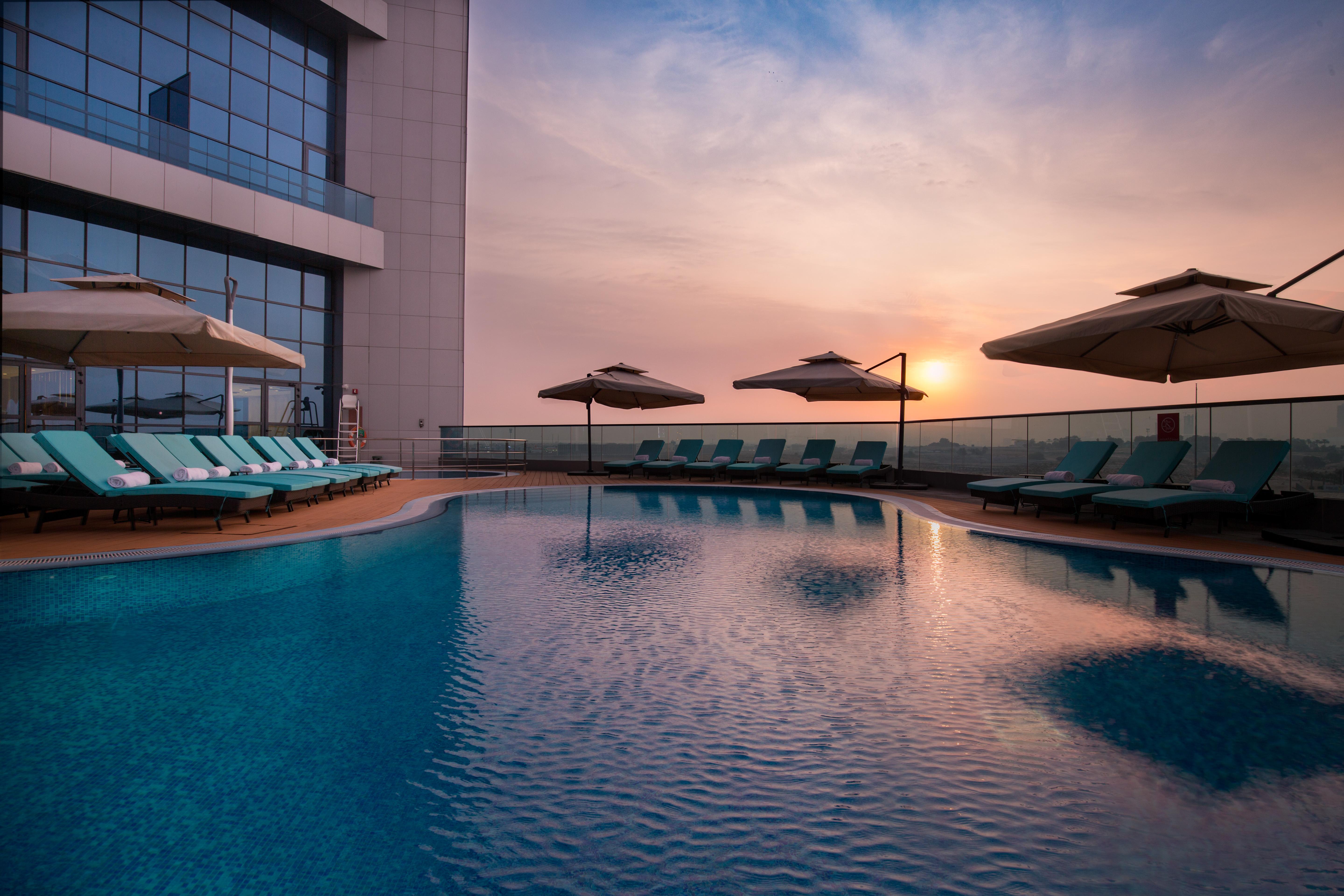 דובאי Millennium Place Barsha Heights Hotel Apartments מראה חיצוני תמונה